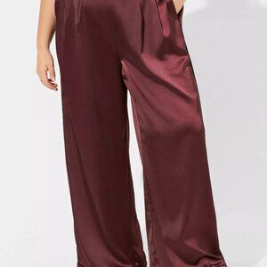 Torrid Pants Womens Size 00R Wide Leg Streaky Satin High-Rise Sassafras Burgundy